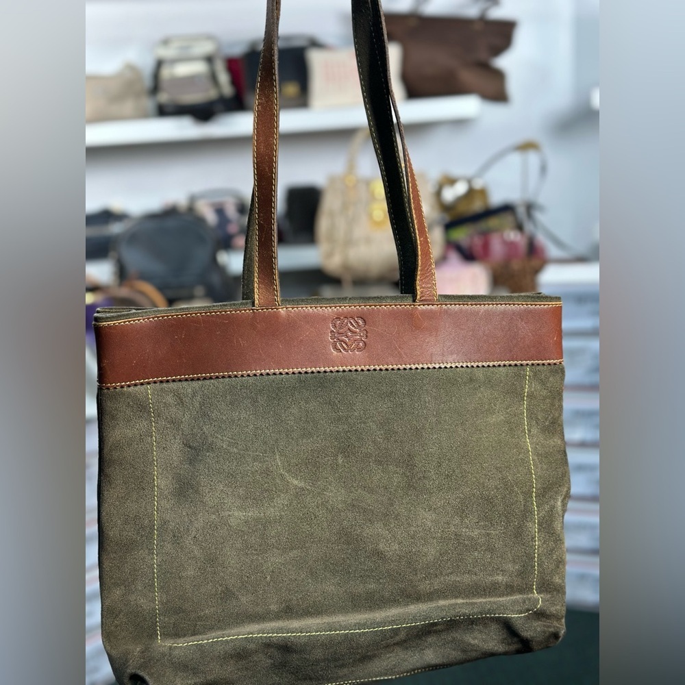Loewe Green Tote - Picture 1 of 1